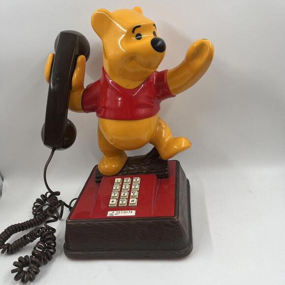 Vintage WINNIE THE POOH Landline Telephone Collectible Antique Disney 1964 - Picture 3 of 12